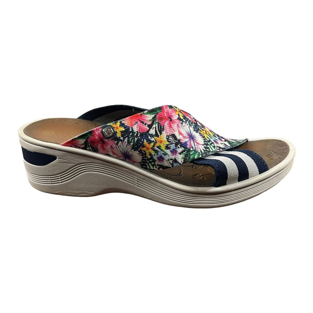 Bzees Wedge Sandals Womens Size 10M Desire Floral Slip-On Cross Strap Blue White